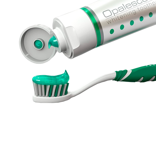 PASTA INDIVIDUAL BLANQUEADORA DE DIENTES OPALESCENCE 4.7OZ.